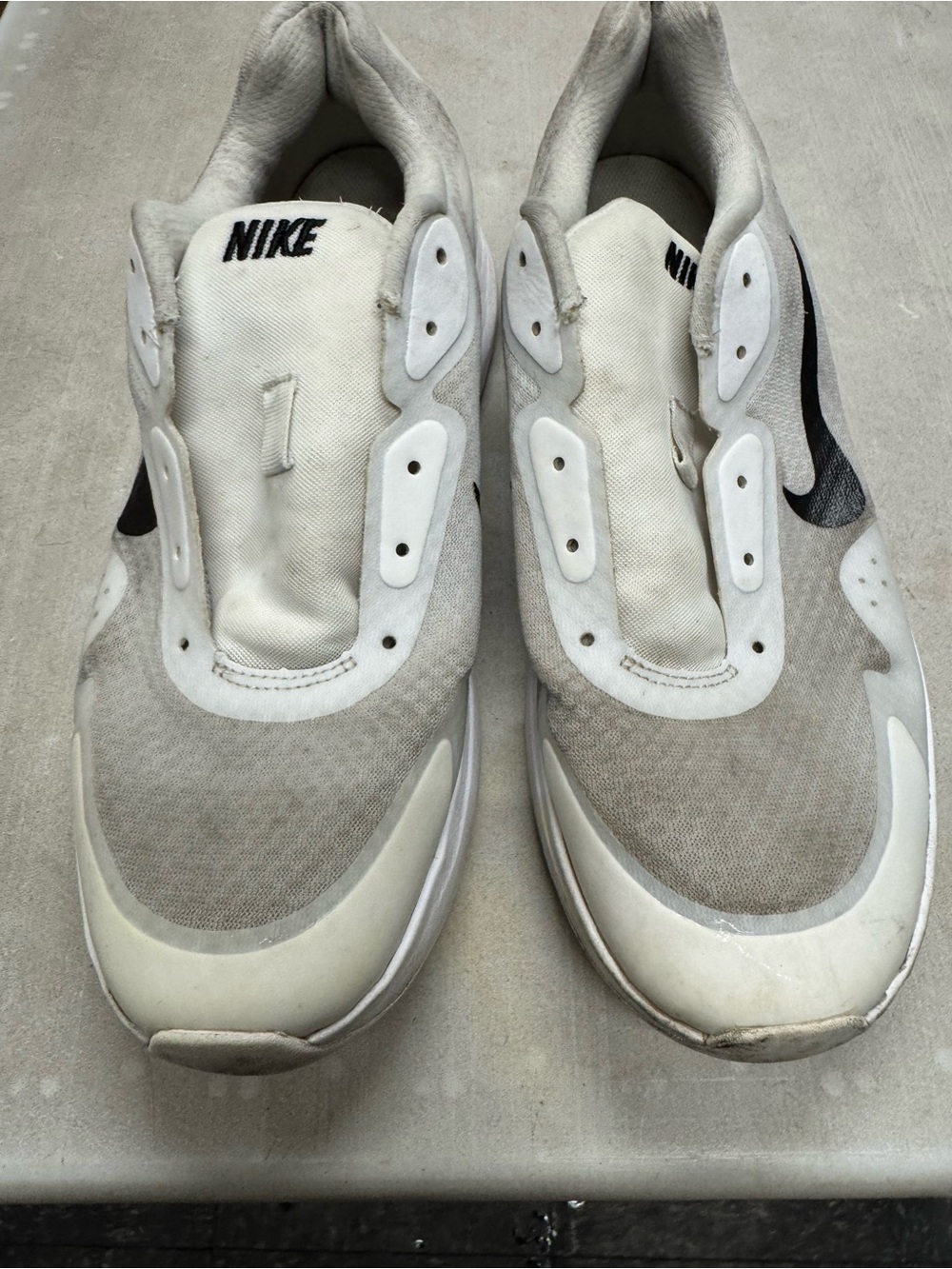 Nike Men’s Sneakers - White and Black Accents No Laces No Laces
